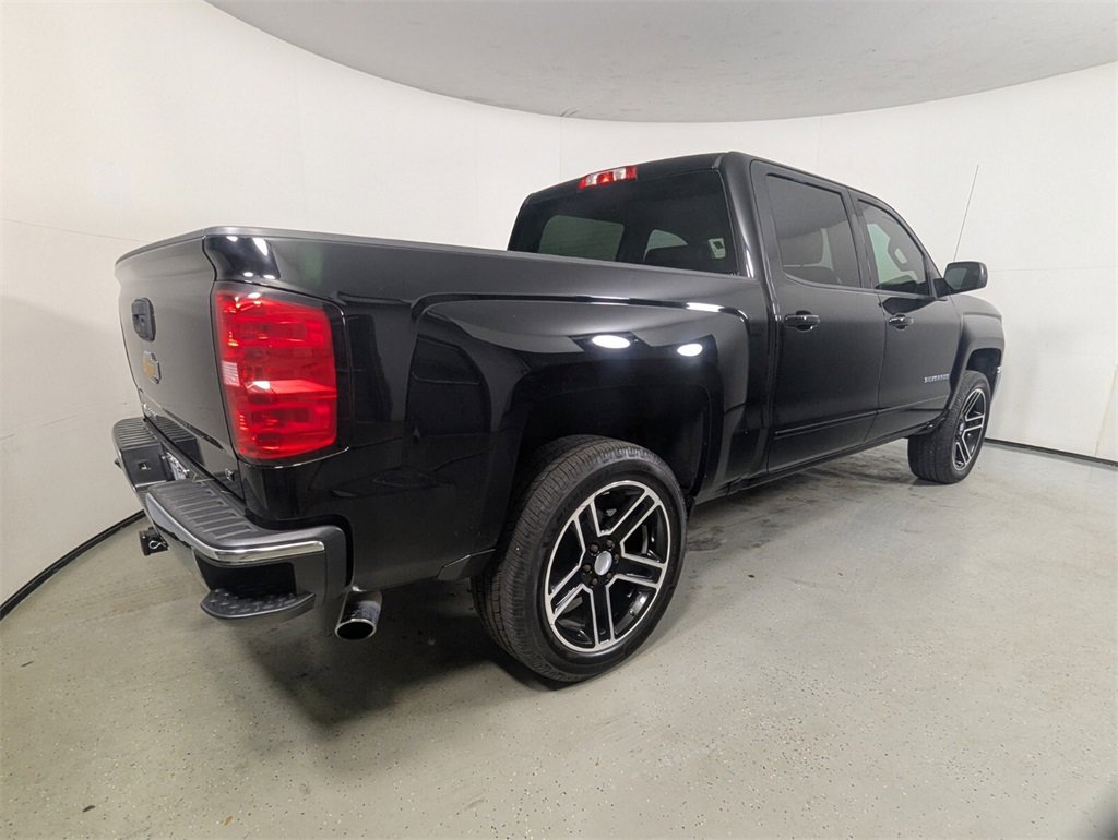 Used 2018 Chevrolet Silverado 1500 LT w/ All Star Edition image 7