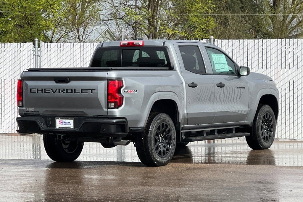 New 2026 Chevrolet Colorado W/T AWD/4WD image 4