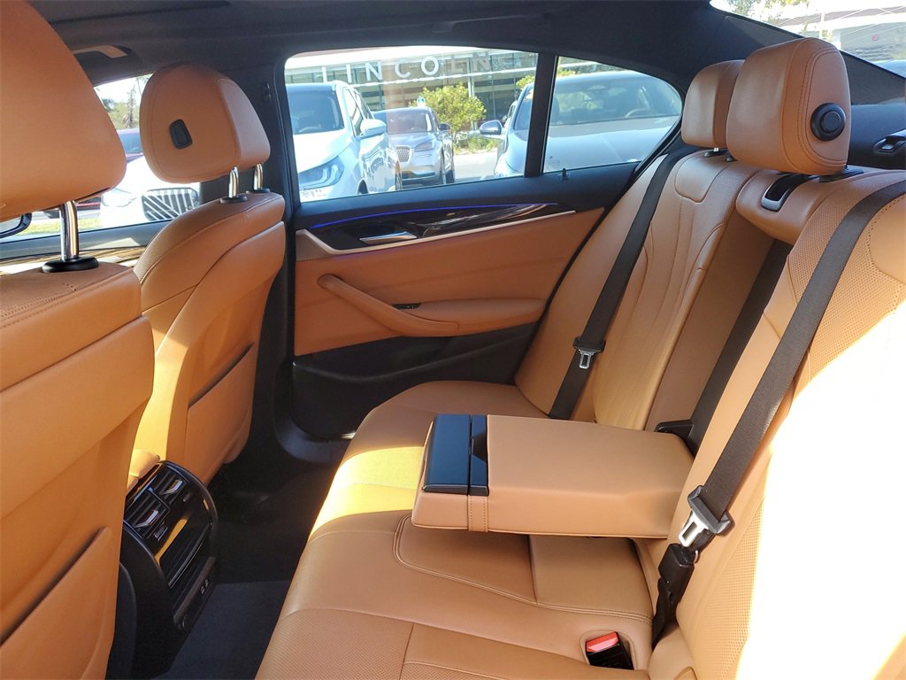 Used 2023 BMW 530i w/ M Sport Package image 11