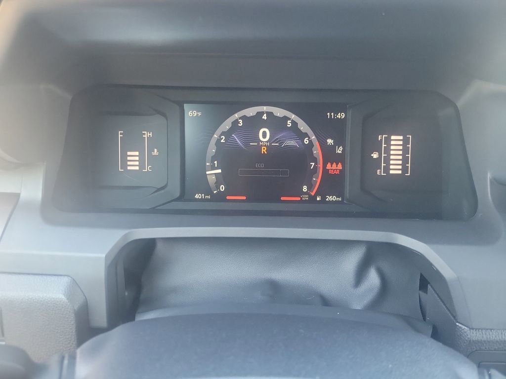 Certified 2025 Toyota Tacoma SR5 image 30