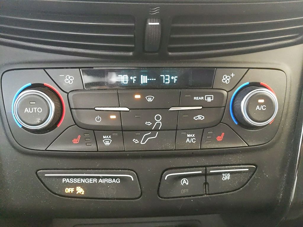 Used 2017 Ford Escape Titanium AWD/4WD image 22