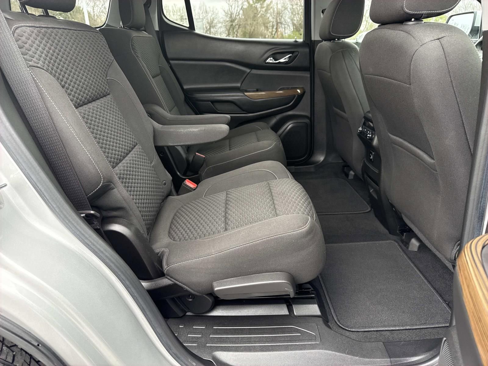 Used 2018 GMC Acadia SLE w/ Driver Alert Package I image 25