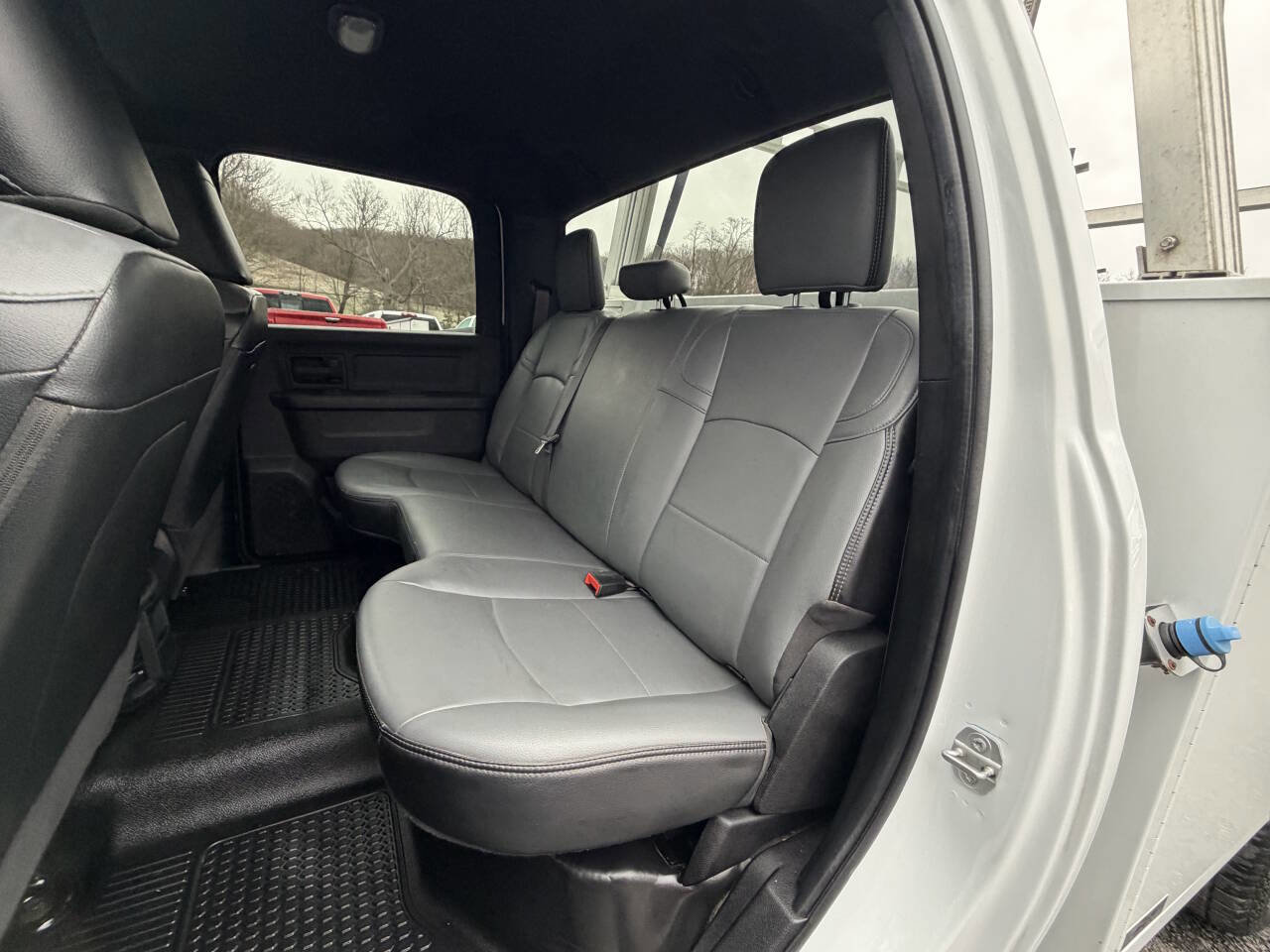 Used 2022 RAM 2500 Tradesman w/ Chrome Appearance Group image 46