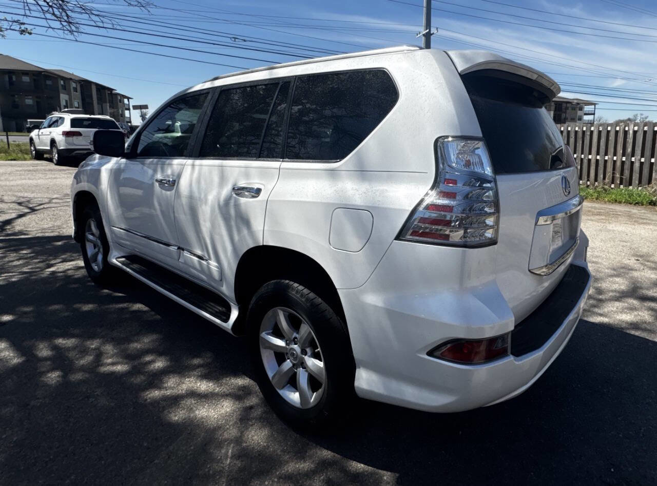 Used 2014 Lexus GX 460 image 13