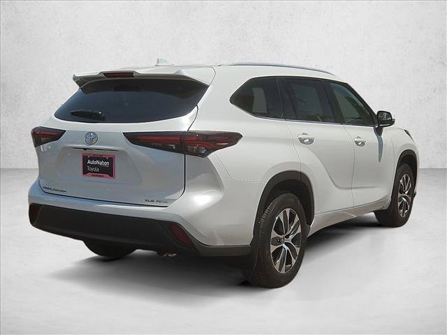 New 2026 Toyota Highlander XLE AWD/4WD image 2