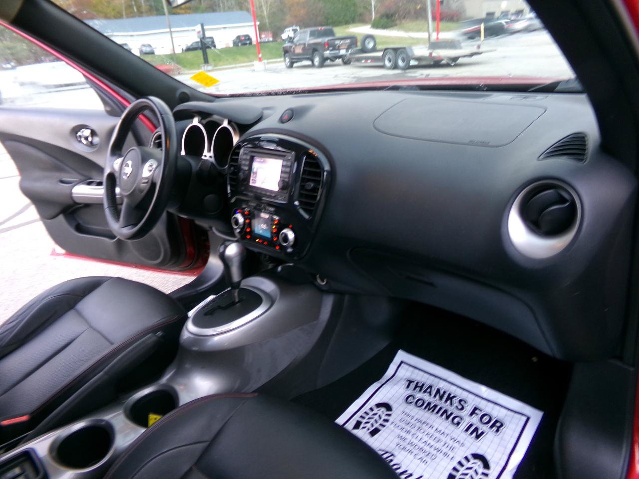 Used 2012 Nissan Juke SL AWD/4WD image 24