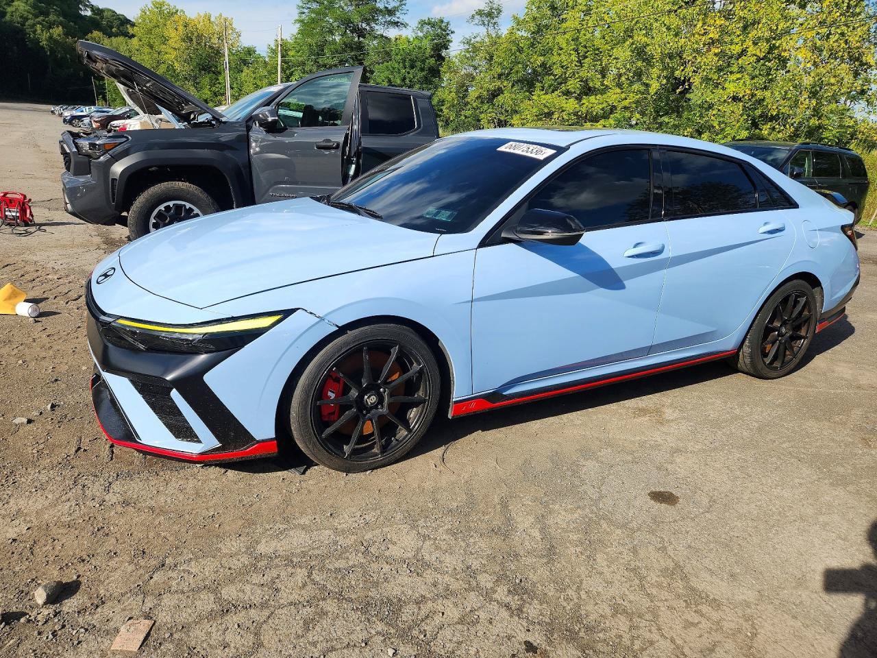 Used 2025 Hyundai Elantra N w/ Cargo Package FWD image 2