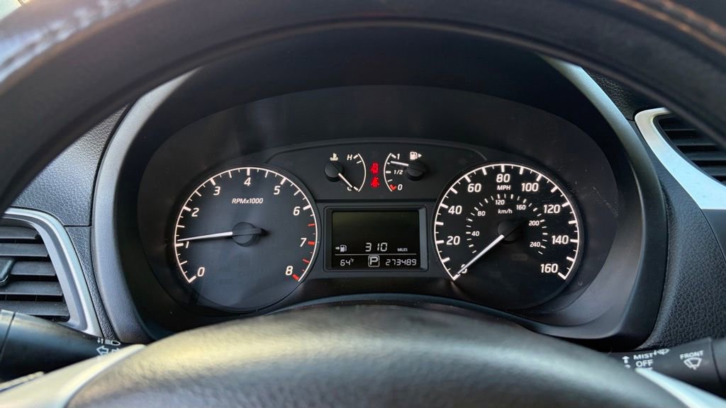 Used 2015 Nissan Sentra S image 13