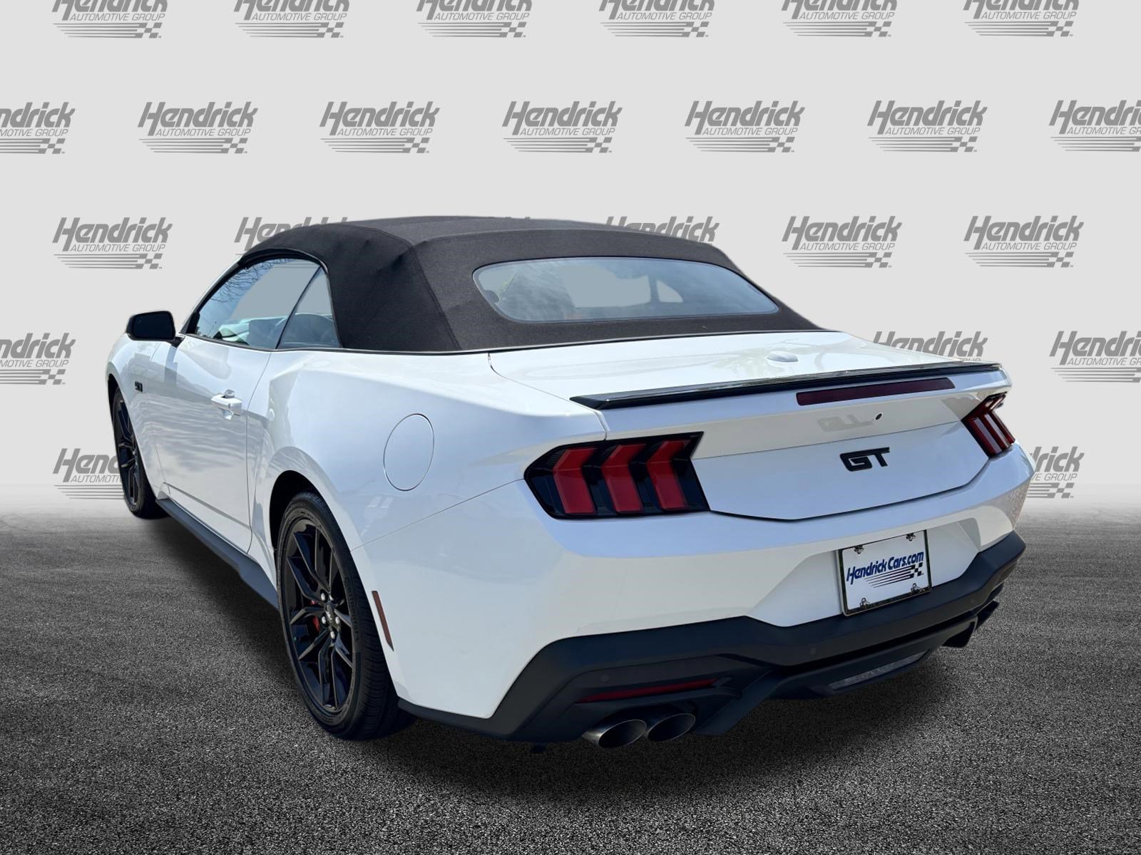 Used 2024 Ford Mustang GT Premium image 8