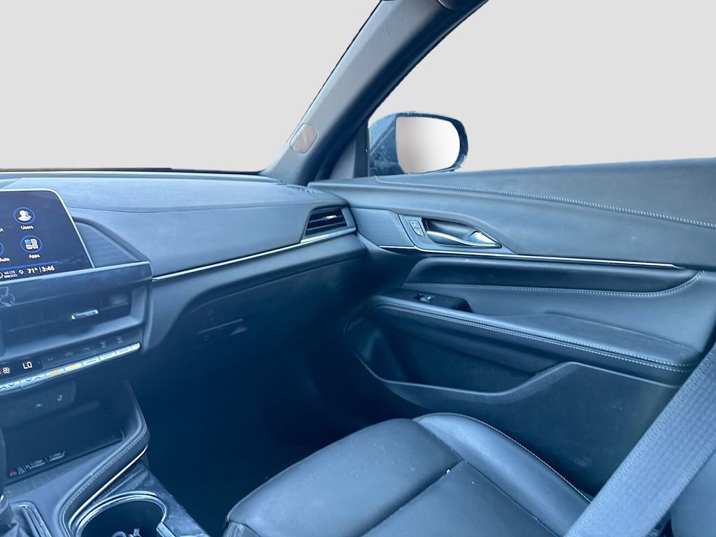 Used 2025 Cadillac CT4 Luxury image 22