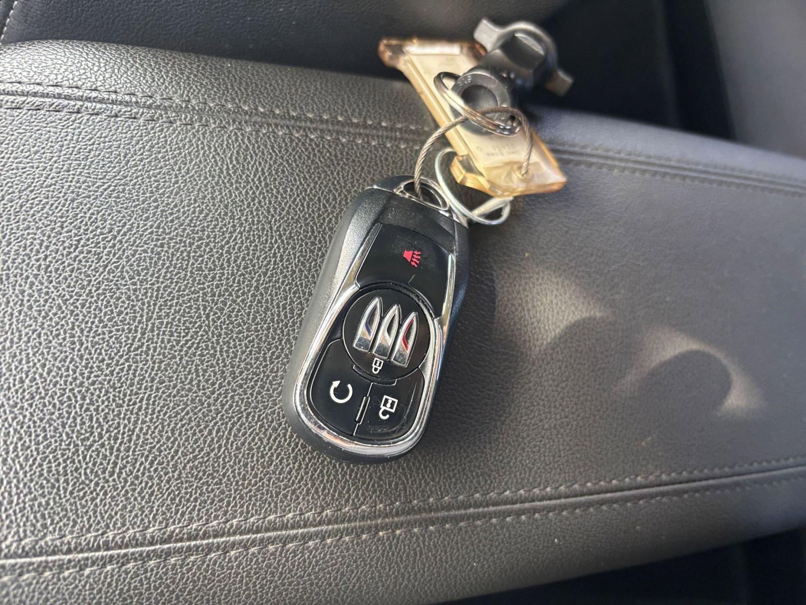 Used 2025 Buick Encore GX Preferred FWD image 22