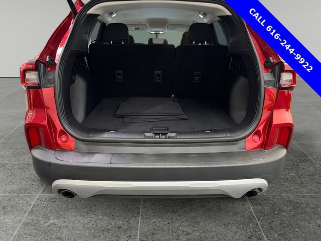 Used 2023 Ford Escape Active image 15