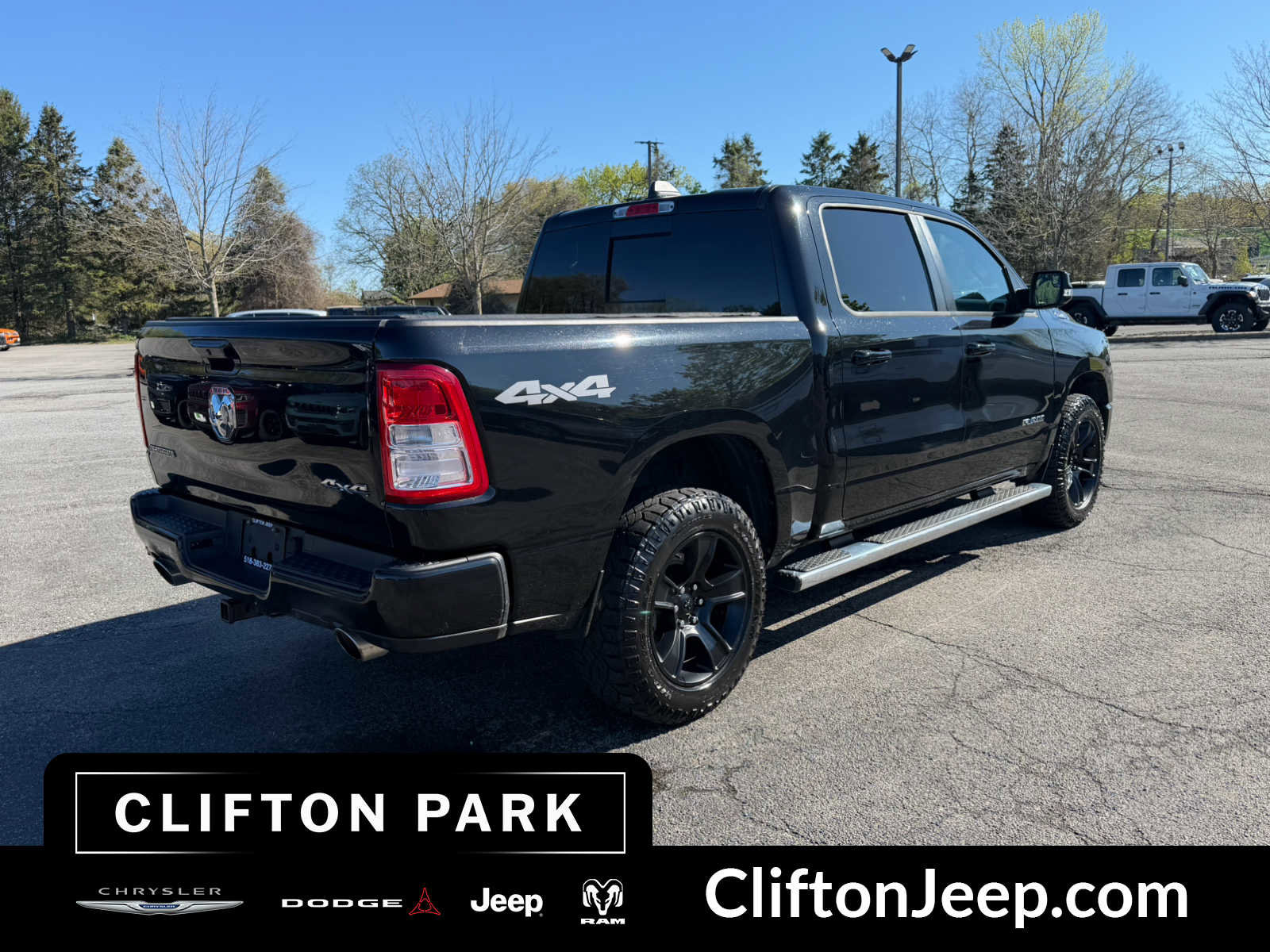 Used 2019 RAM 1500 Big Horn AWD/4WD image 4