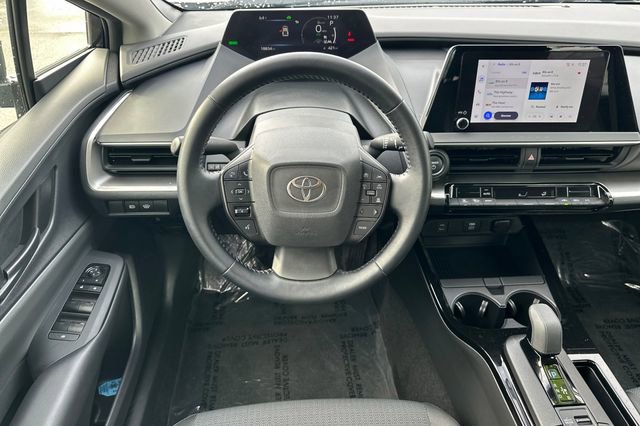 Certified 2024 Toyota Prius LE image 18