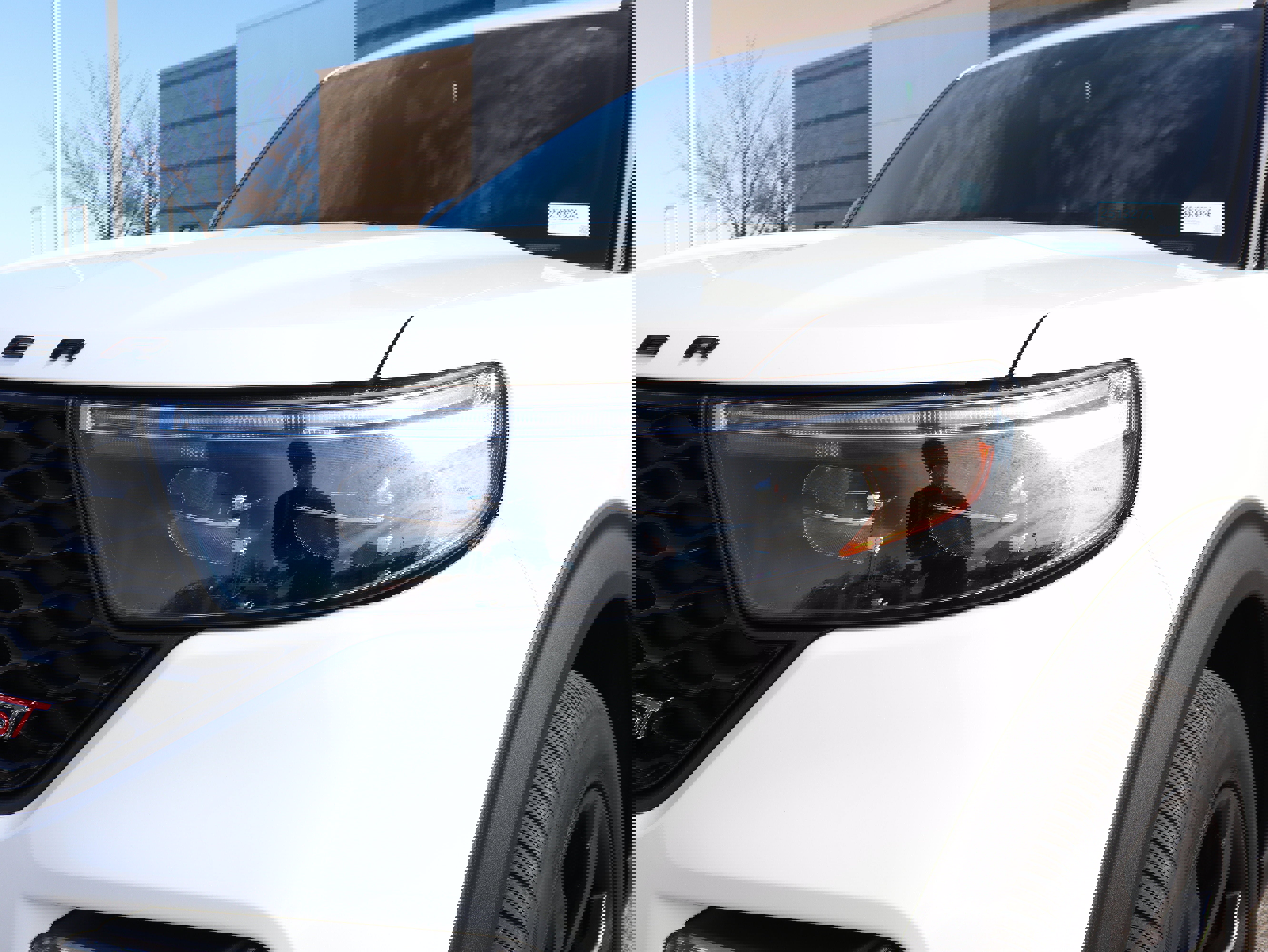 Used 2023 Ford Explorer ST w/ Equipment Group 401A image 14