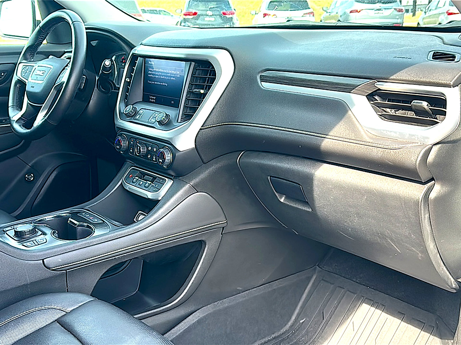 Used 2020 GMC Acadia SLT image 23