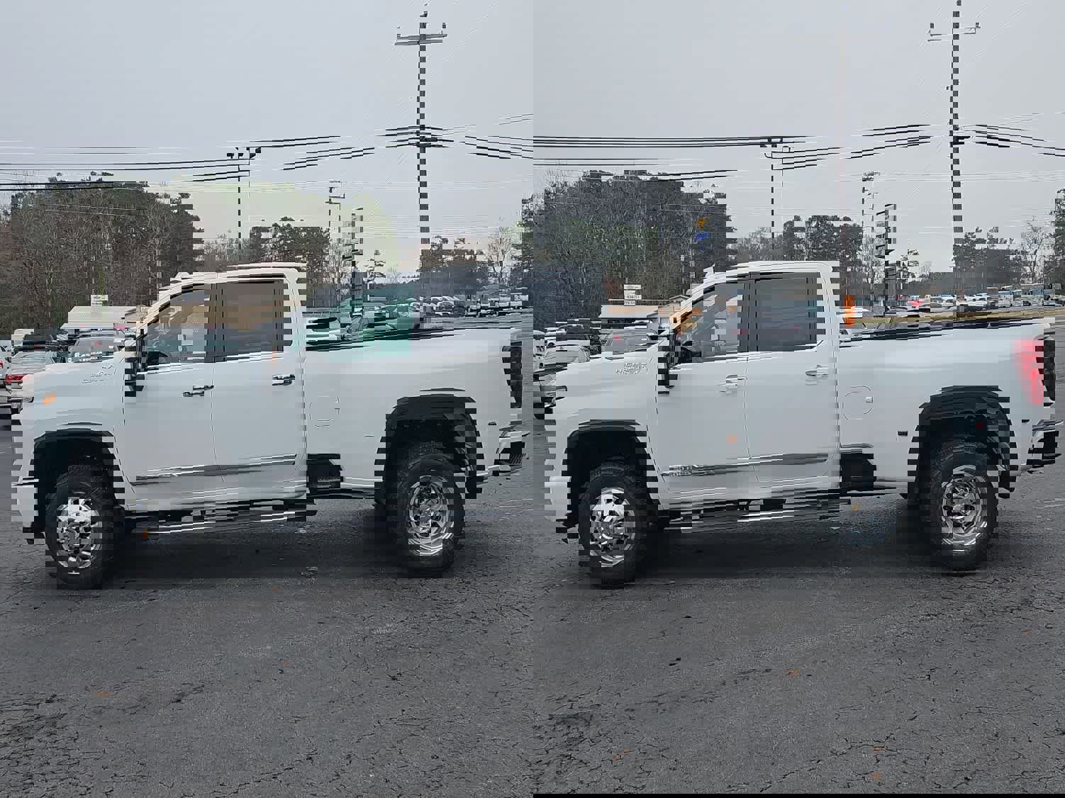 New 2026 Chevrolet Silverado 3500 High Country w/ High Country Premium Package AWD/4WD image 8