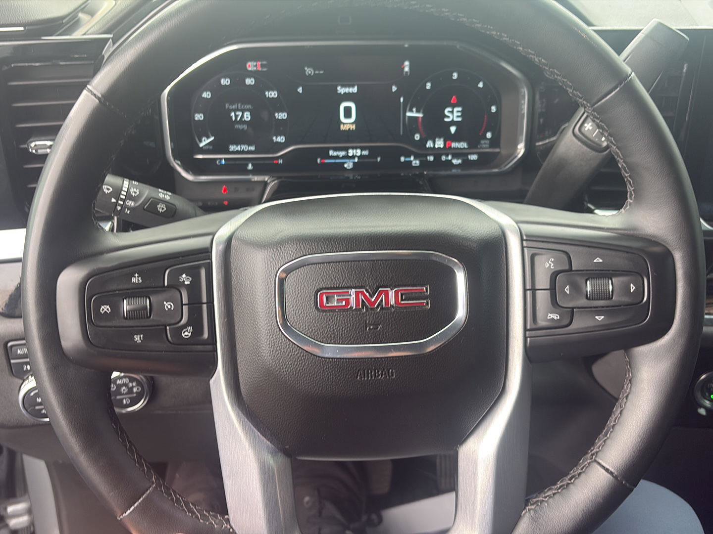 Used 2024 GMC Sierra 1500 Elevation w/ LPO, Elevation Black Package AWD/4WD image 14