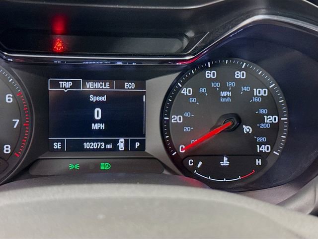 Used 2022 Chevrolet TrailBlazer LT w/ LPO, Blackout Package FWD image 12