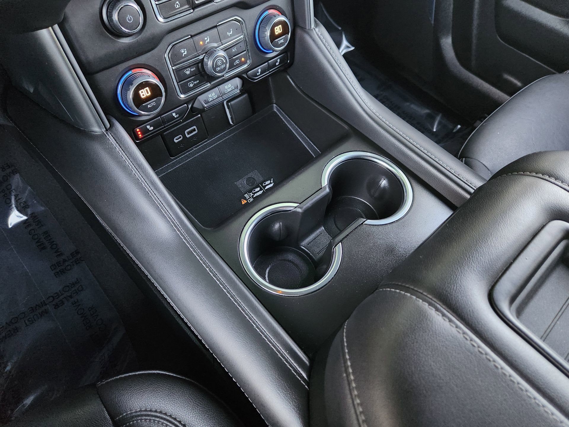 Used 2022 Chevrolet Tahoe LT w/ Luxury Package image 21