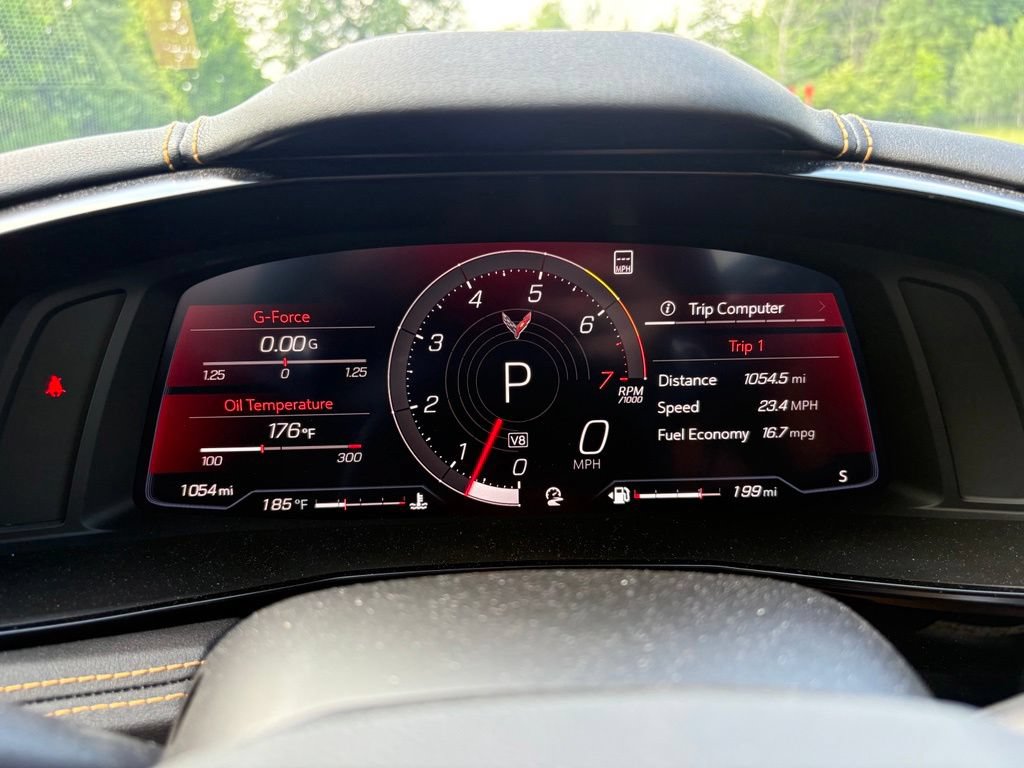 Used 2021 Chevrolet Corvette Stingray Preferred Cpe w/ Z51 Performance Package RWD image 25