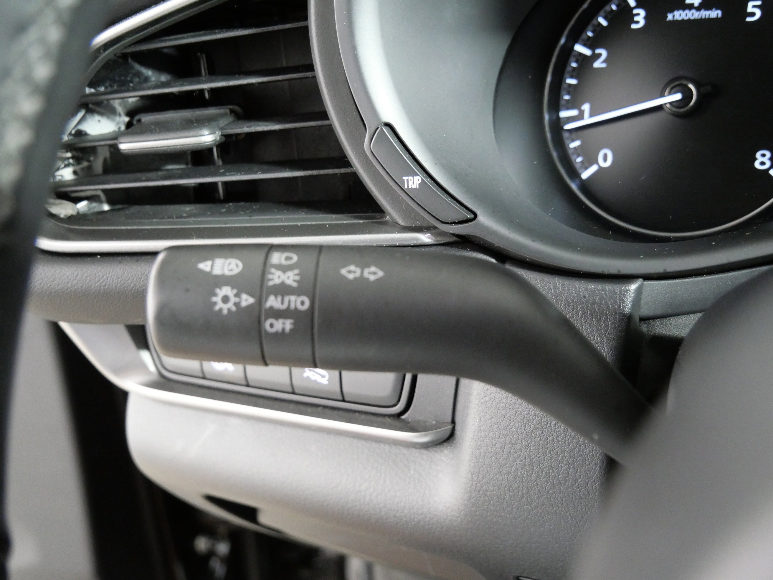 Certified 2025 MAZDA CX-30 AWD 2.5 S w/ Select Sport Pkg image 30