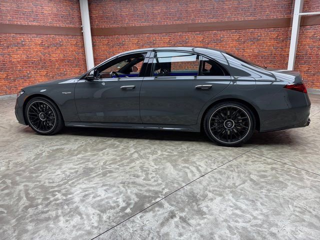 New 2026 Mercedes-Benz S 63 AMG S image 2