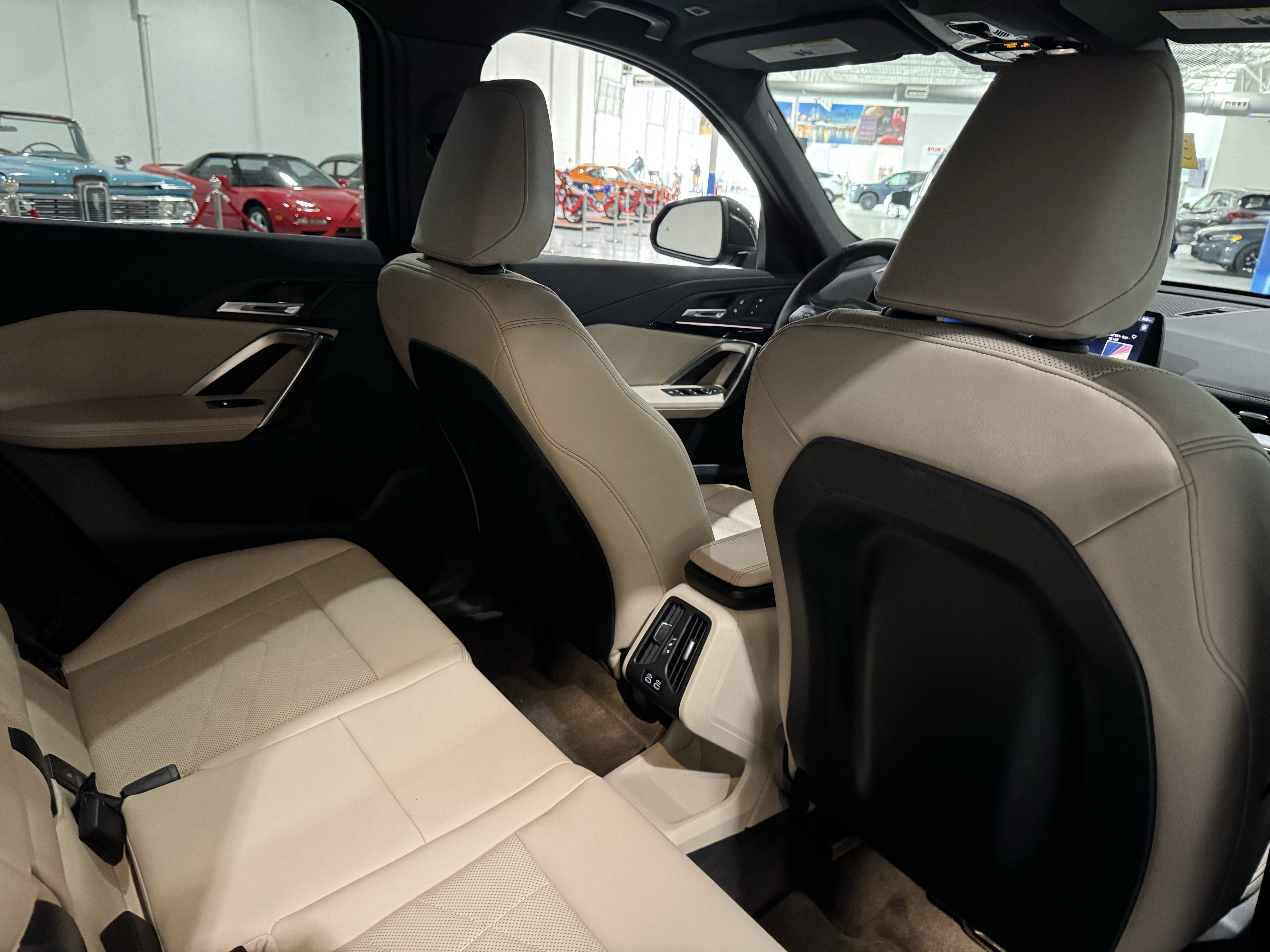 Used 2025 BMW X1 xDrive28i w/ Convenience Package image 35