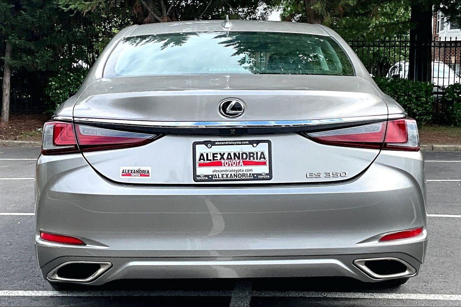 Used 2019 Lexus ES 350 FWD image 4