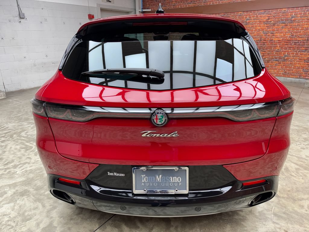 Used 2024 Alfa Romeo Tonale Ti AWD/4WD image 4