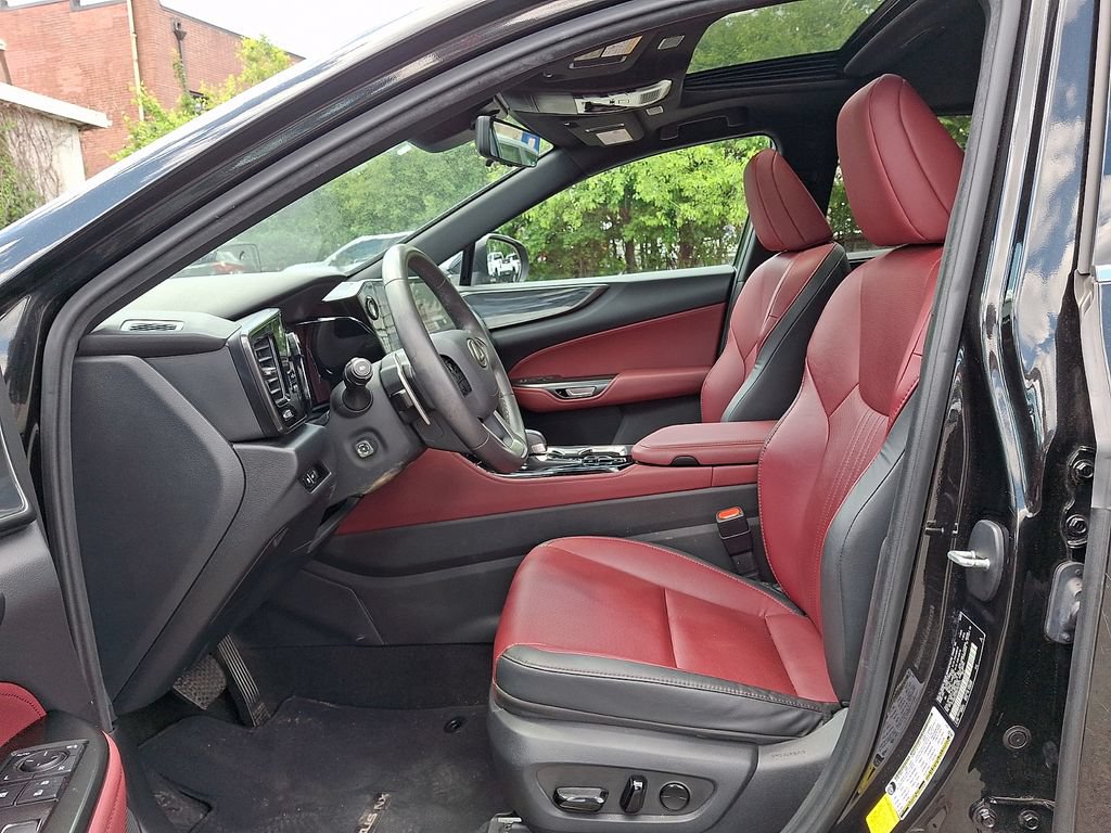 Used 2024 Lexus NX 250 FWD image 13