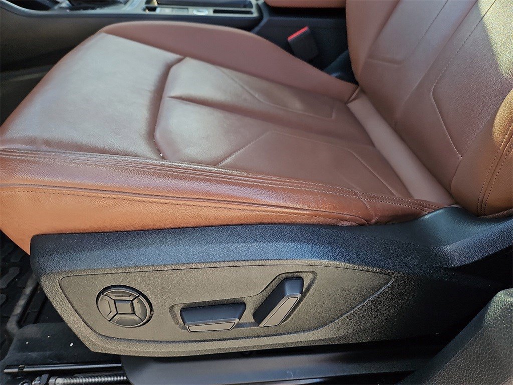 Used 2022 Audi Q3 2.0T Premium w/ Convenience Package image 22