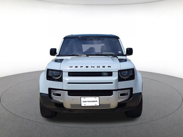 Used 2022 Land Rover Defender 110 SE AWD/4WD image 2