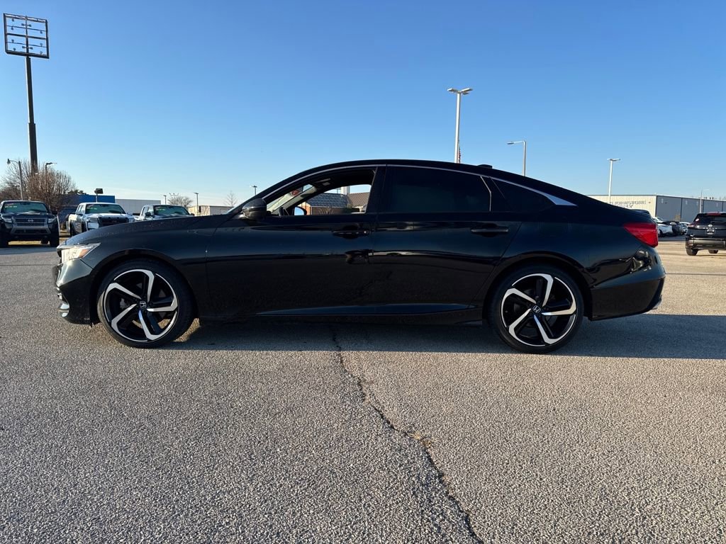 Used 2020 Honda Accord Sport image 3