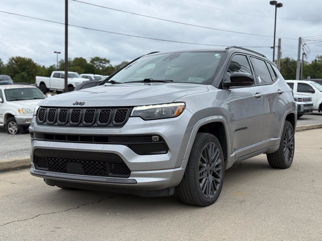 Used 2023 Jeep Compass High Altitude AWD/4WD image 2