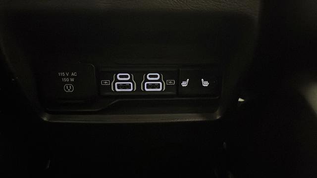 Used 2024 Jeep Grand Cherokee Overland image 31