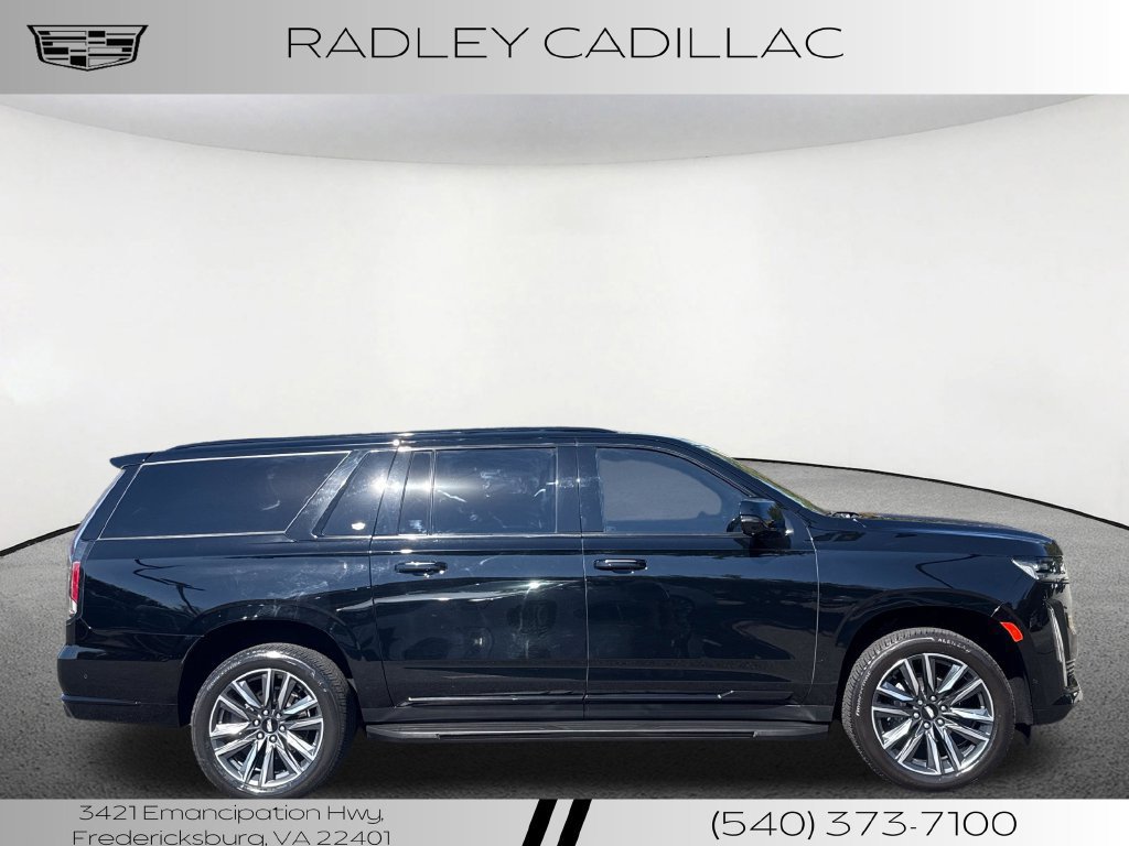 Used 2022 Cadillac Escalade ESV Sport AWD/4WD image 23