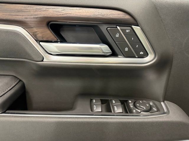 New 2026 GMC Sierra 2500 SLT w/ SLT Premium Package image 15