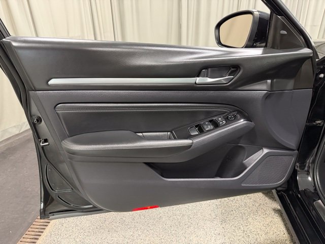 Used 2020 Nissan Altima 2.5 SL AWD/4WD image 18
