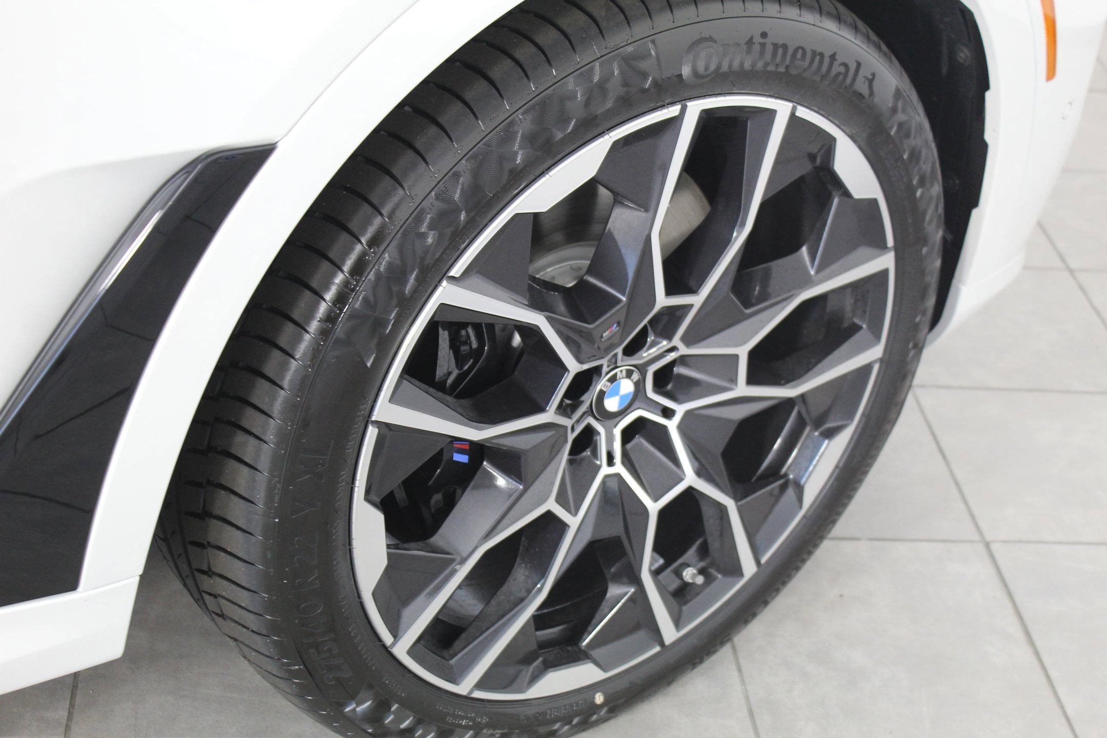 New 2026 BMW X7 M60i image 20