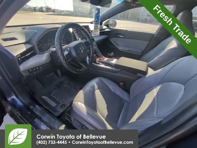 Used 2019 Toyota Avalon Limited w/ Advanced Safety Package image 11