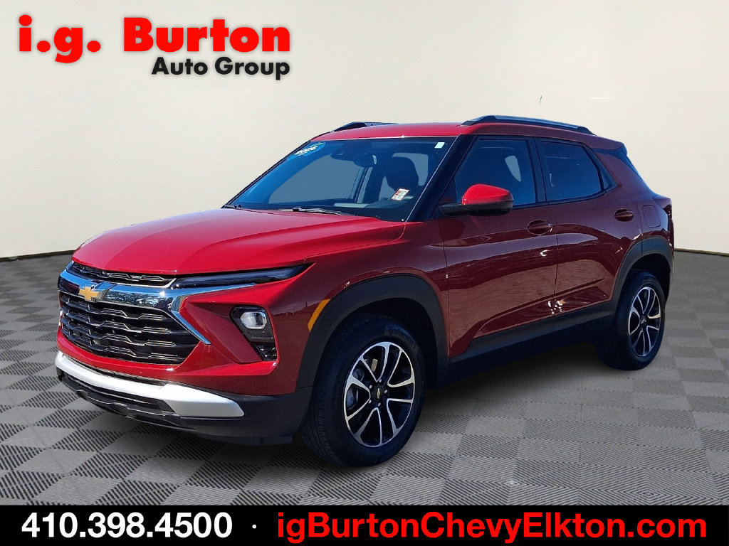 Used 2026 Chevrolet TrailBlazer LT w/ Convenience Package AWD/4WD image 3