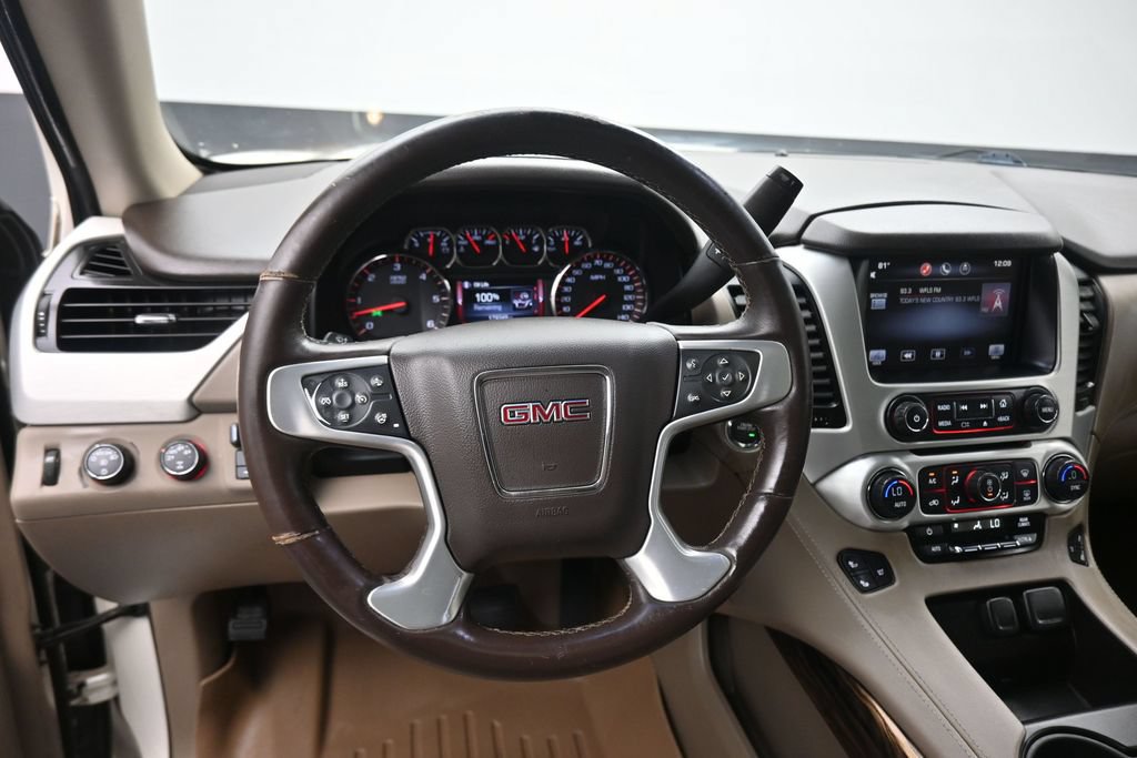 Used 2015 GMC Yukon XL SLT w/ Open Road Package AWD/4WD image 14