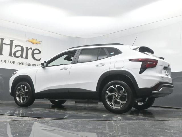 New 2026 Chevrolet Trax LT w/ Driver Confidence Package image 33