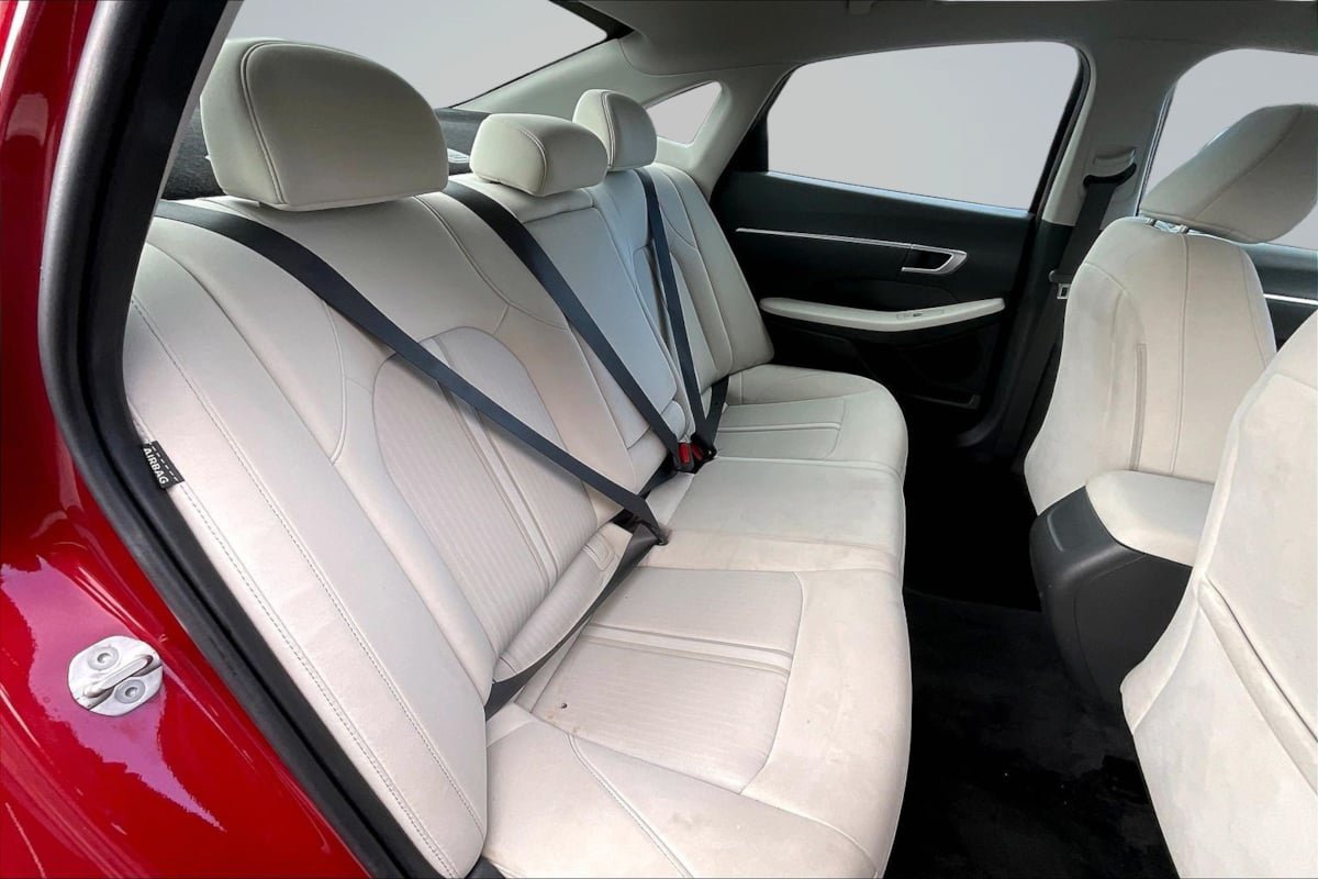 Used 2025 Hyundai Sonata SEL FWD image 27