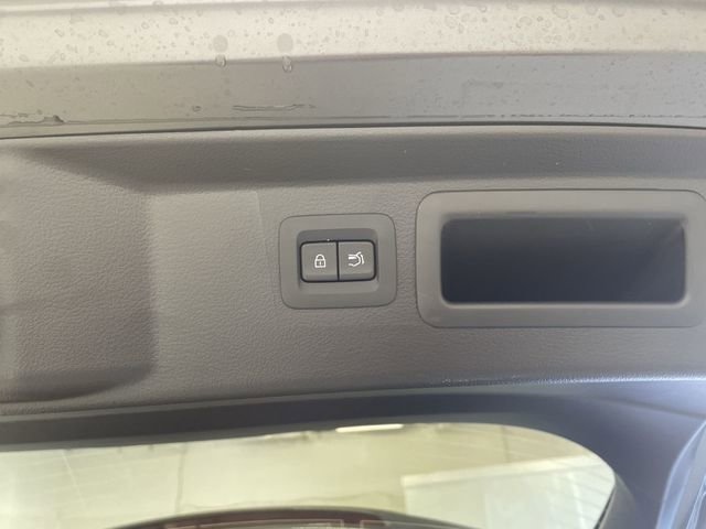 Certified 2025 MAZDA CX-50 2.5 Hybrid w/ Weather Package image 17