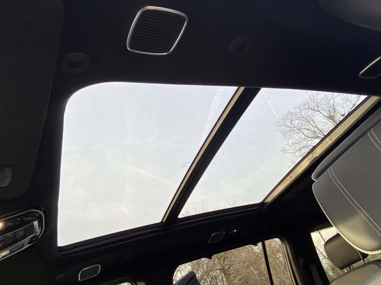 Used 2024 Jeep Grand Wagoneer L Series II w/ Quick Order Packagew 28T image 16