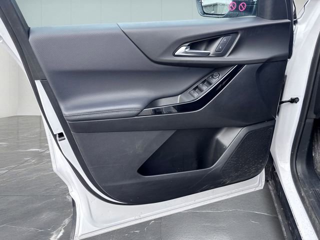 Used 2025 Chevrolet Equinox LT image 18