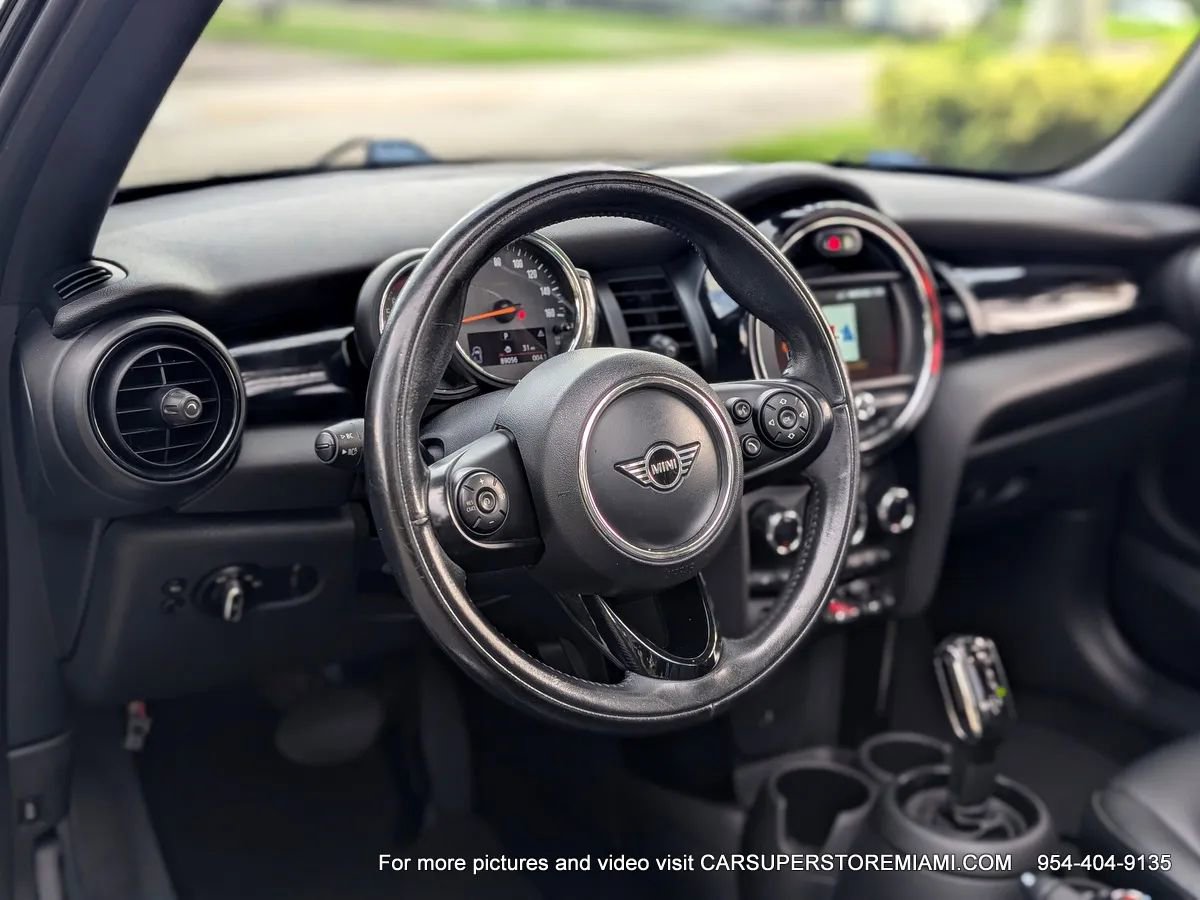 Used 2020 MINI Cooper Convertible image 49
