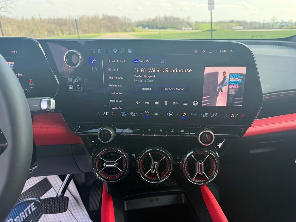 Used 2025 Chevrolet Blazer EV RS image 36